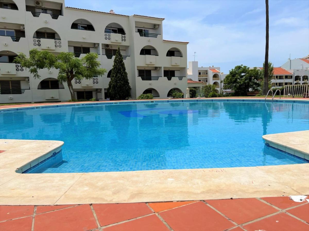 Apartamento Albufeira Twins 1 With Pool By Homing Exterior foto